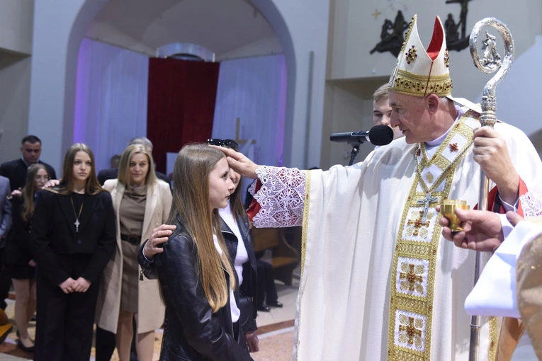 Bierzmowanie w Słopnicach Dolnych 2024