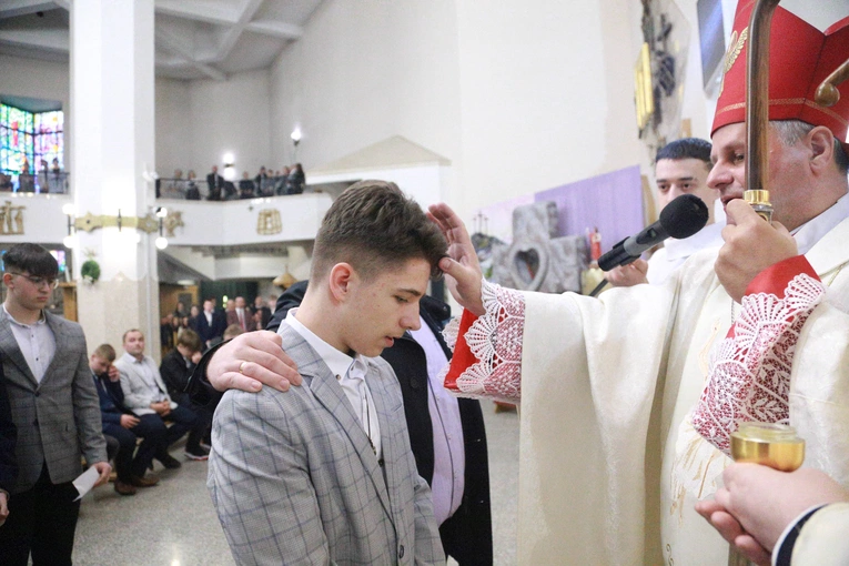 Bierzmowanie w Tarnowie u Dobrego Pasterza 2024