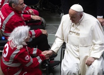 Papież do Włoskiego Czerwonego Krzyża: musimy zglobalizować solidarność