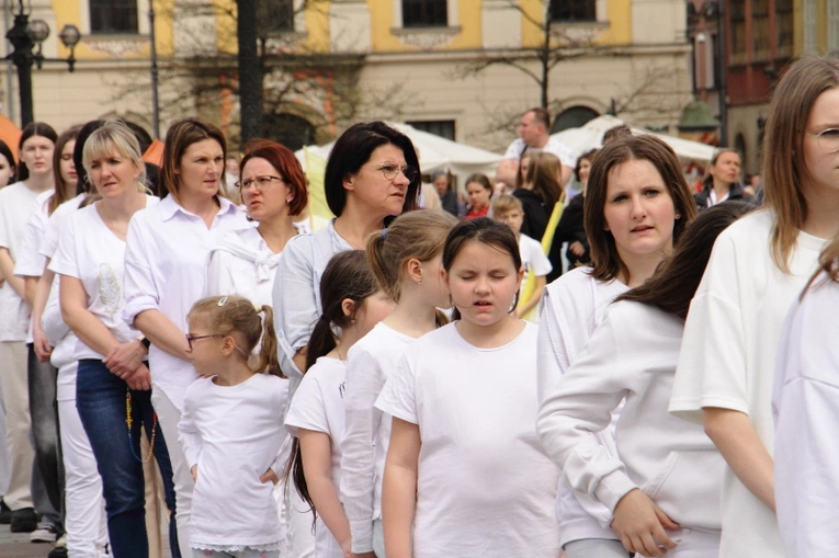 Róża dla Jezusa Miłosiernego 2024