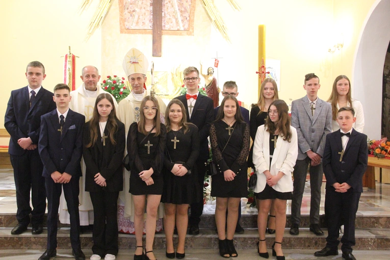 Bierzmowanie w Dębicy-Latoszynie 2024