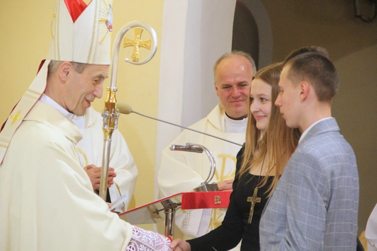 Bierzmowanie w Dębicy-Latoszynie 2024