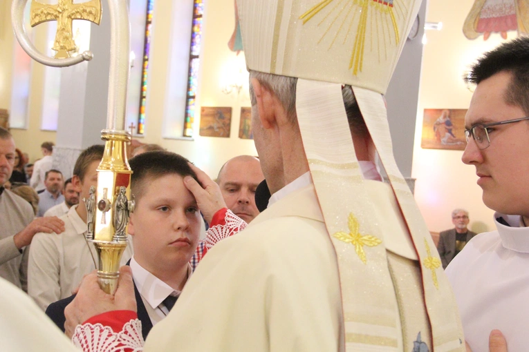 Bierzmowanie w Dębicy-Latoszynie 2024