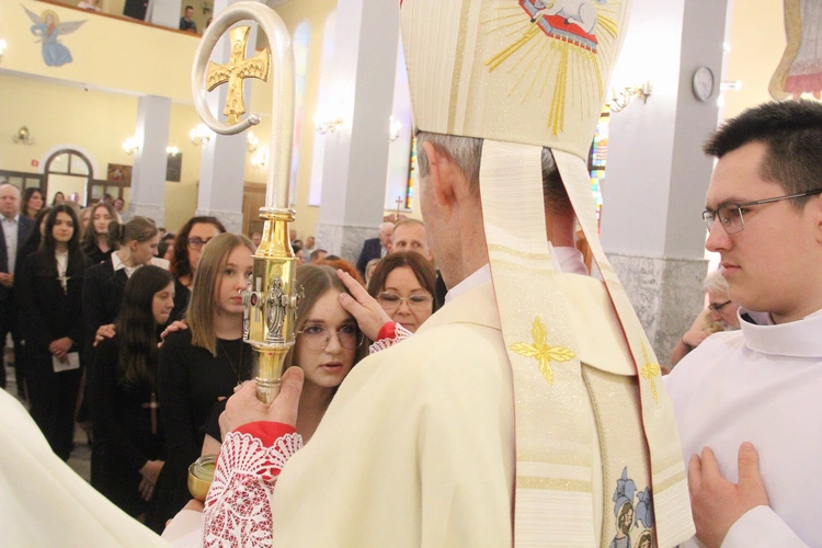 Bierzmowanie w Dębicy-Latoszynie 2024