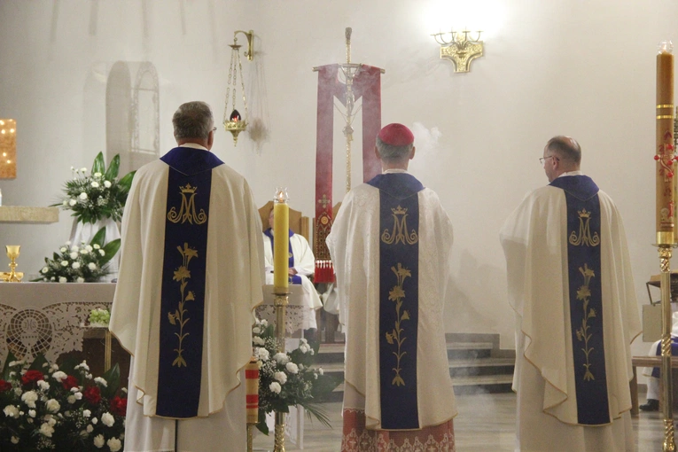 Bierzmowanie u Matki Bożej Anielskiej w Dębicy
