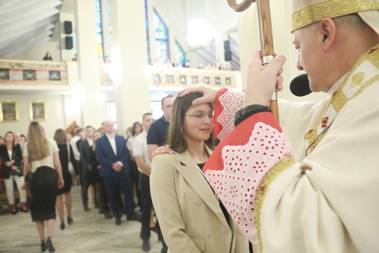 Bierzmowanie w parafii pw. św. Jana Nepomucena w Bochni