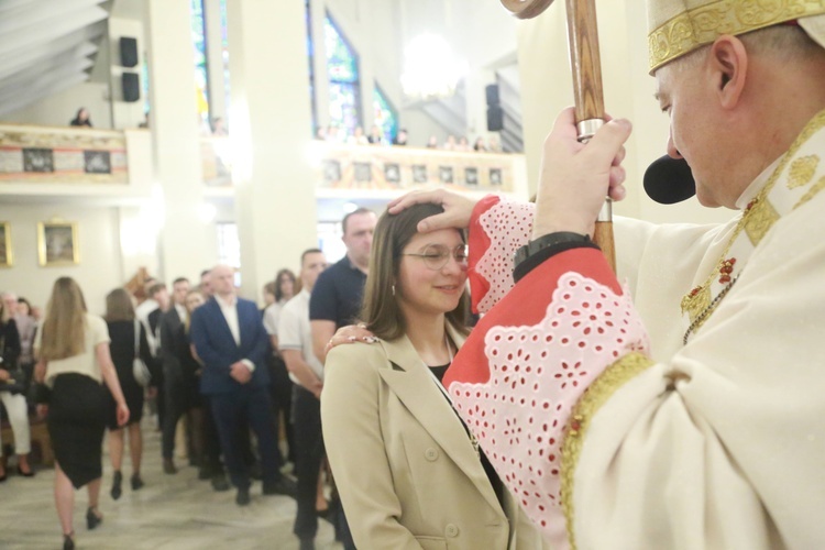 Bierzmowanie w parafii pw. św. Jana Nepomucena w Bochni