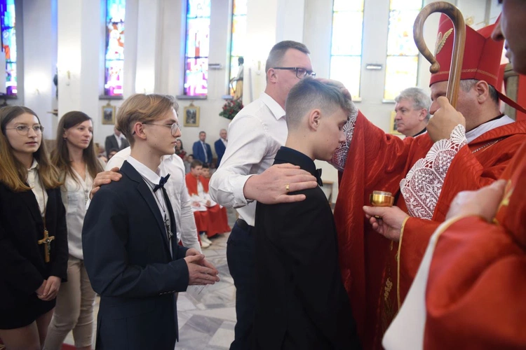 Bierzmowanie w Łąkcie 2024