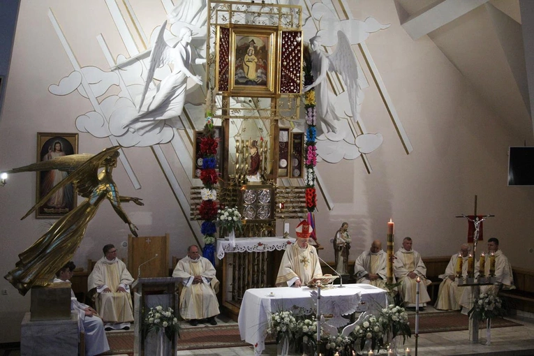 Bierzmowanie w Pasierbcu 2024