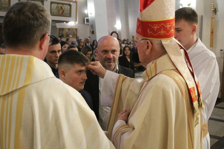 Bierzmowanie w Pasierbcu 2024