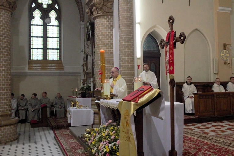 Wręczenie tytułów dziekana honorowego i radcy duchownego 