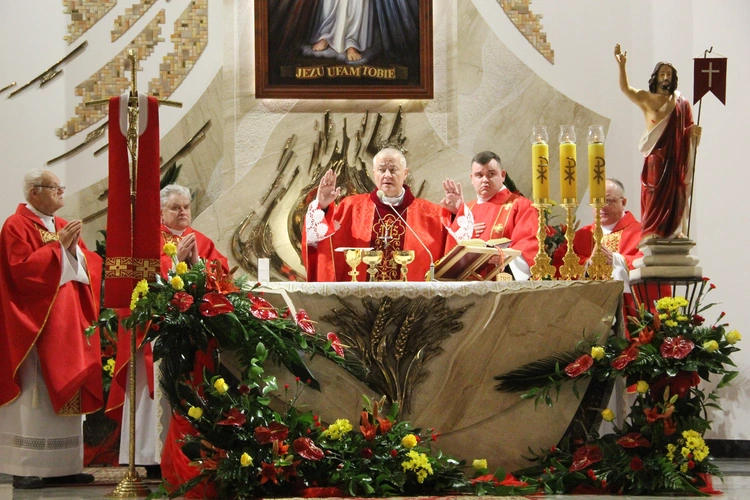 Tarnów. Bierzmowanie w Miłosierdziu Bożym