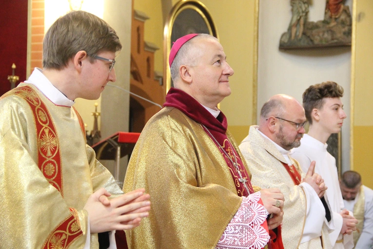 Tarnów. Bierzmowanie u misjonarzy