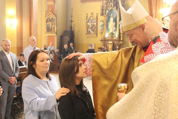 Tarnów. Bierzmowanie u misjonarzy