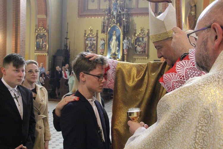 Tarnów. Bierzmowanie u misjonarzy