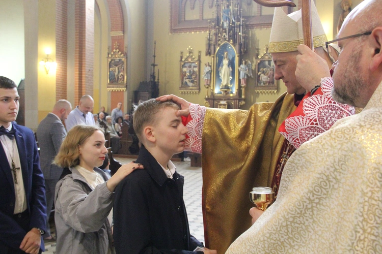 Tarnów. Bierzmowanie u misjonarzy