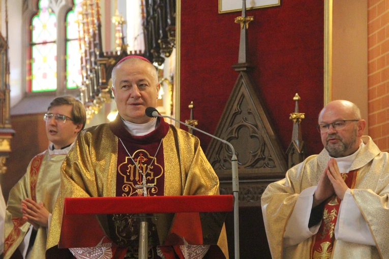 Tarnów. Bierzmowanie u misjonarzy