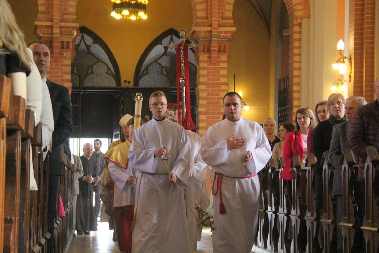 Tarnów. Bierzmowanie u misjonarzy