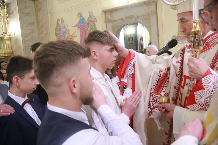 Bierzmowanie w Łącku