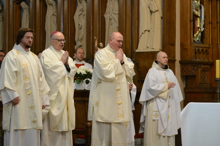 Święcenia kapłańskie u franciszkanów