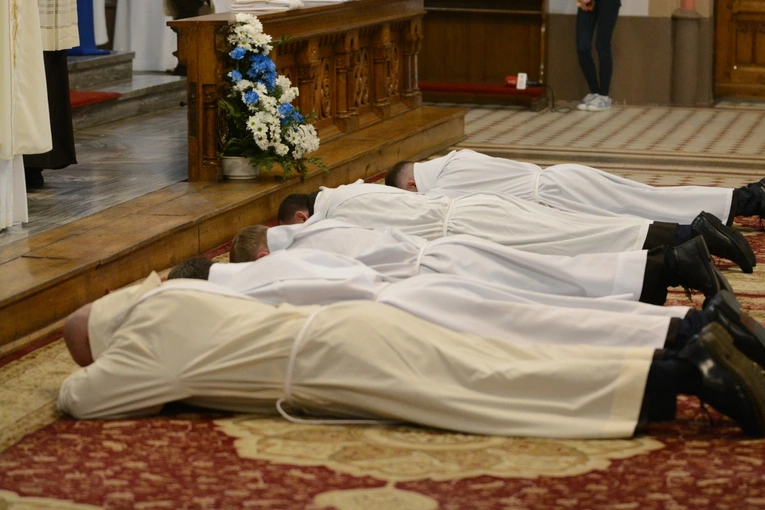 Święcenia kapłańskie u franciszkanów