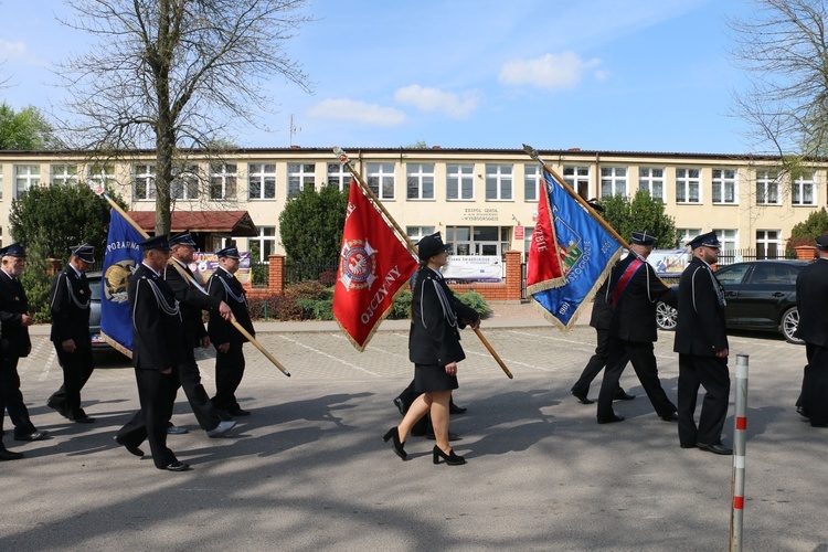 Wyszogród. Pogrzeb ks. kan. Zenona Glicnera (1939-2024)