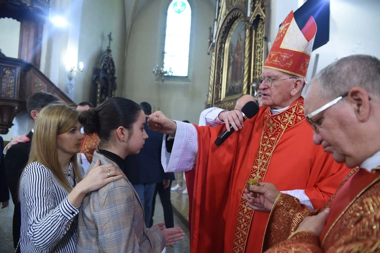 Bierzmowanie w Zasowie 2024