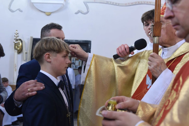 Bierzmowanie w Radomyślu Wielkim 2024