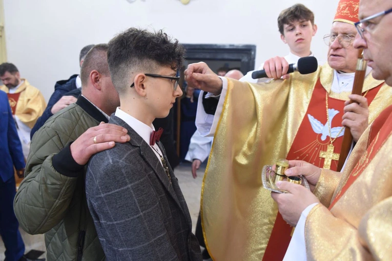 Bierzmowanie w Radomyślu Wielkim 2024