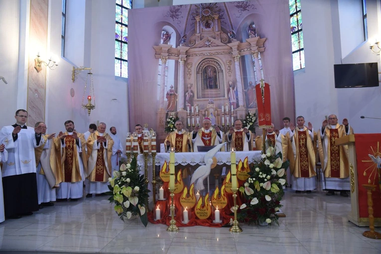 Bierzmowanie w Radomyślu Wielkim 2024