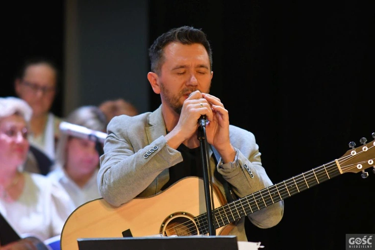 Koncert uwielbienia "Jezus zwyciężył"