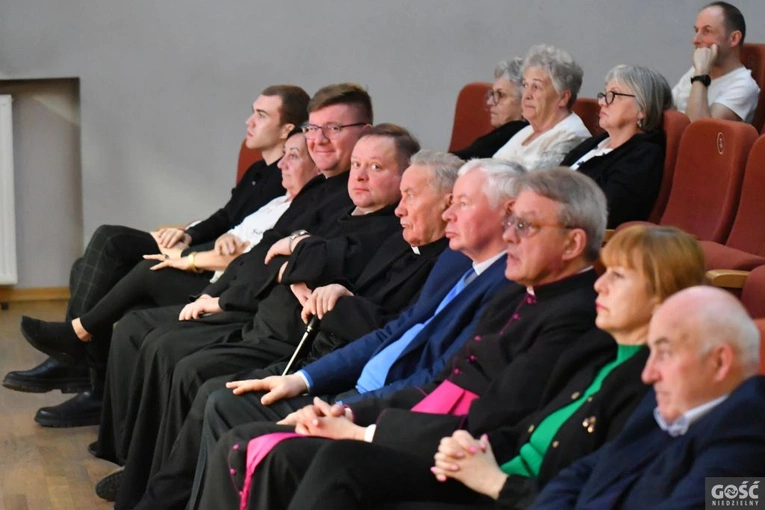 Koncert uwielbienia "Jezus zwyciężył"