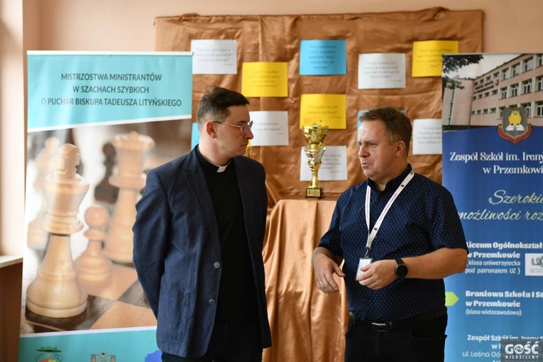 Mistrzostwa ministrantów w szachach szybkich o puchar biskupa