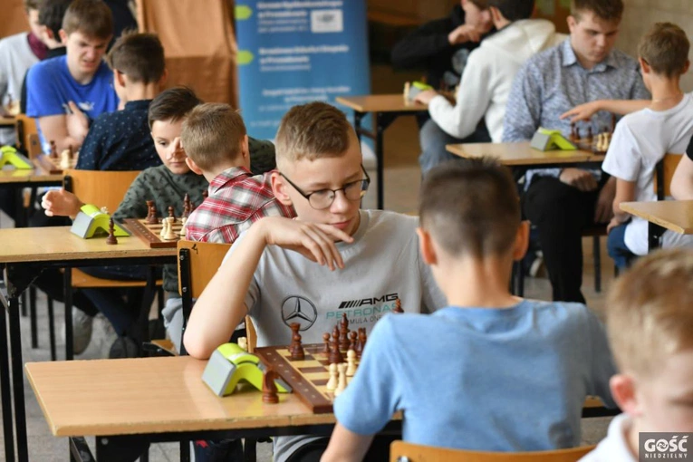 Mistrzostwa ministrantów w szachach szybkich o puchar biskupa