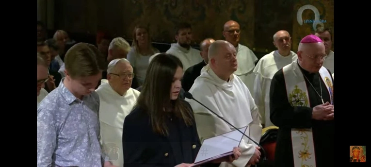 Maturzyści z Limanowej na Jasnej Górze