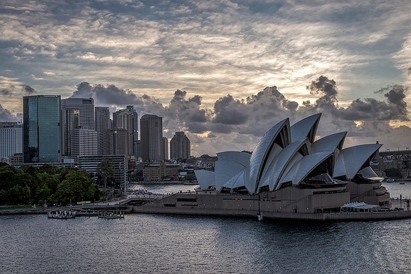 Sydney: nożownik zaatakował biskupa podczas homilii