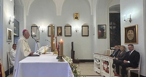 Relikwie św. Floriana i św. Jadwigi Królowej w prezydenckiej kaplicy