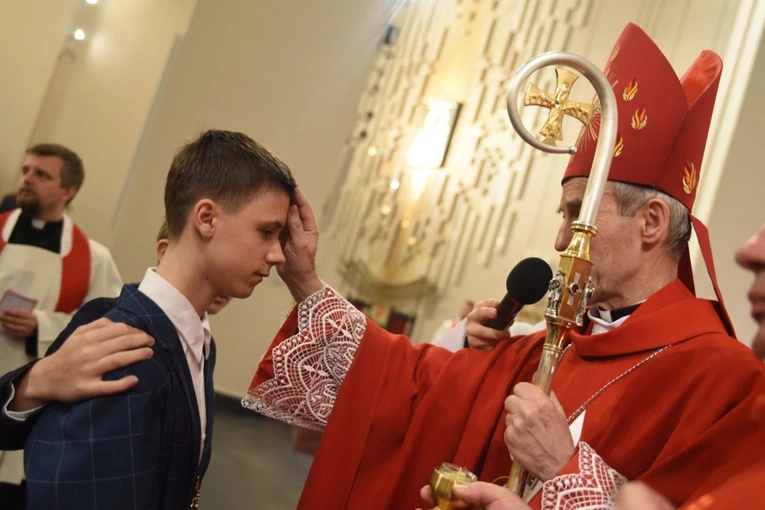Bierzmowanie w parafii Ducha Świętego w Mielcu 2024