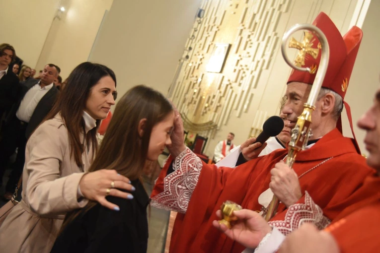 Bierzmowanie w parafii Ducha Świętego w Mielcu 2024