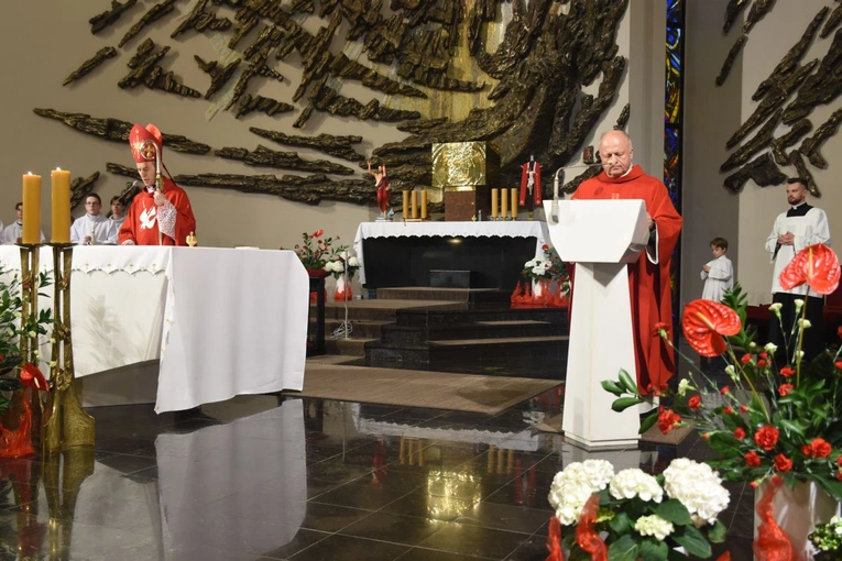 Bierzmowanie w parafii Ducha Świętego w Mielcu 2024