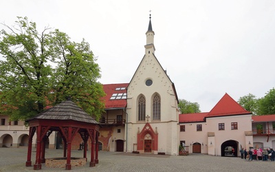 Gotycka kaplica zamkowa św. Tomasza Becketa.