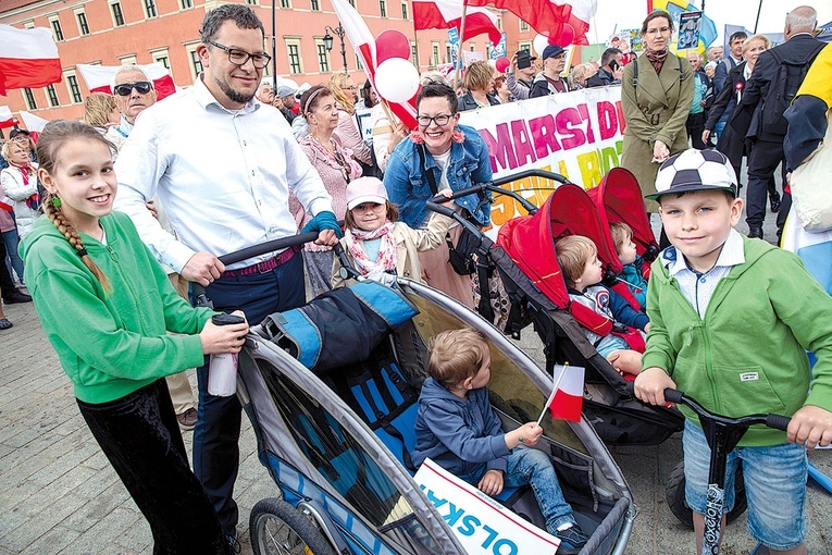 Przyjechały rodziny z całej Polski.