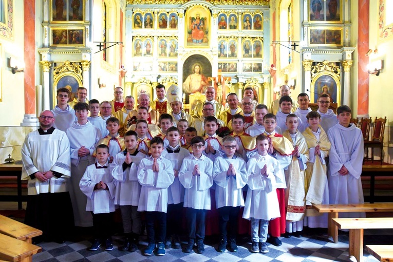 W młodych siła i nadzieja, o czym świadczy liczna grupa LSO. 