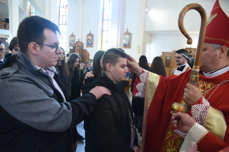 Bierzmowanie w Mielcu-Rzochowie 2024