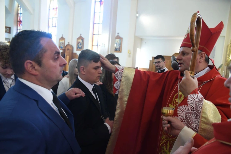 Bierzmowanie w Mielcu-Rzochowie 2024