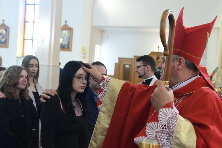 Bierzmowanie w Mielcu-Rzochowie 2024