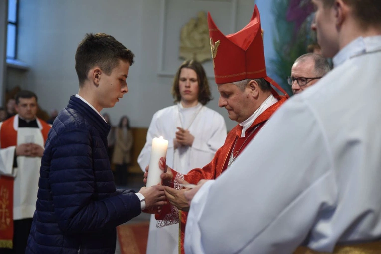 Bierzmowanie w parafii Trójcy Przenajświętszej w Mielcu 2024