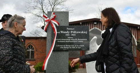 W Niegosławicach odsłonięto Pomnik Życia