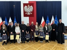 Ania i Maja jadą do Niepokalanowa (aktualizacja)