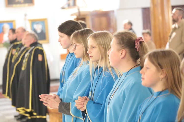 Rozpoczęcie peregrynacji obrazu bł. rodziny Ulmów w parafii Tęgoborze